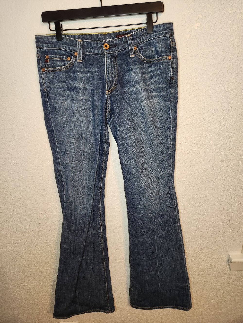 Adriano Goldschmied Women's Blue Bootcut Jeans Mid Wash size 29RAg-5575